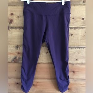 EUC Lululemon leggings. Size 10.